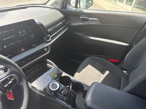 Certified 2023 Kia Sportage LX AWD/4WD image 21