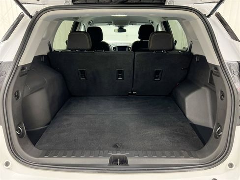 Used 2021 GMC Terrain SLE w/ Driver Convenience Package image 23