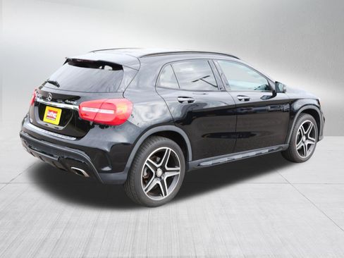 Used 2017 Mercedes-Benz GLA 250 4MATIC image 7