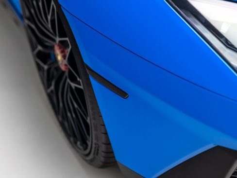 Used 2017 Lamborghini Aventador LP 750-4 Superveloce image 19