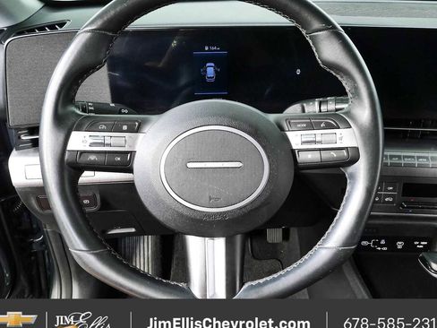 Used 2024 Hyundai Kona SEL FWD image 9