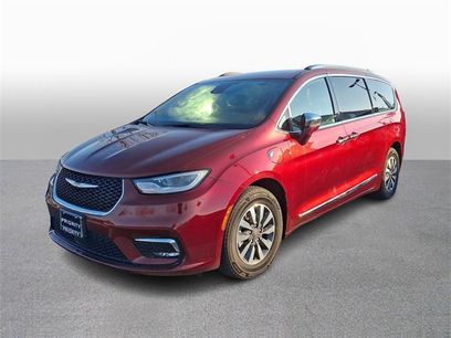 Used 2021 Chrysler Pacifica Limited