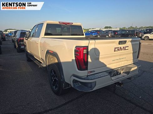 Used 2026 GMC Sierra 2500 AT4 w/ AT4 Premium Plus Package AWD/4WD image 2
