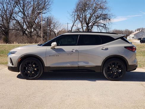 Used 2021 Chevrolet Blazer RS w/ Enhanced Convenience Package image 4