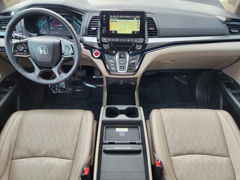 Used 2023 Honda Odyssey Elite image 27