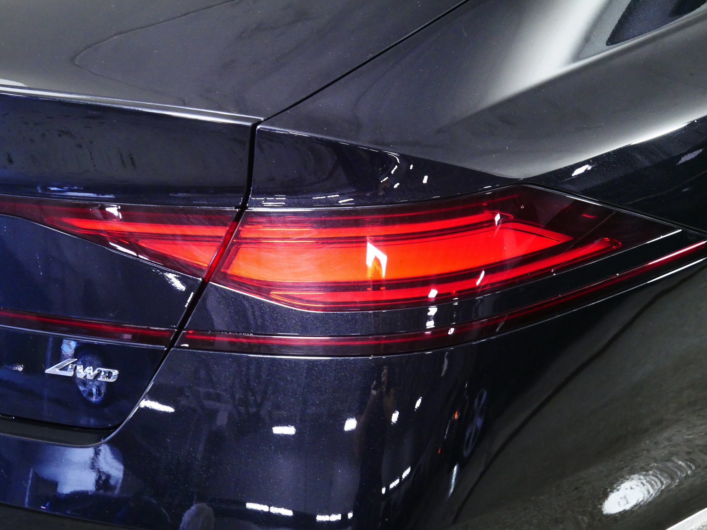 Used 2024 Genesis G90 3.5T AWD/4WD image 17