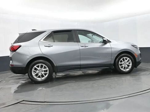 Used 2024 Chevrolet Equinox LT image 4