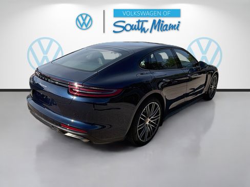 Used 2020 Porsche Panamera RWD image 7