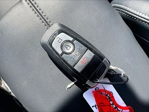 Used 2024 Ford Mustang Coupe RWD image 32