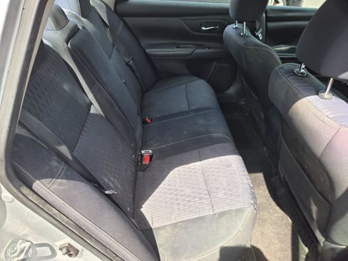Used 2016 Nissan Altima 2.5 S w/ Power Driver Seat Package FWD image 12