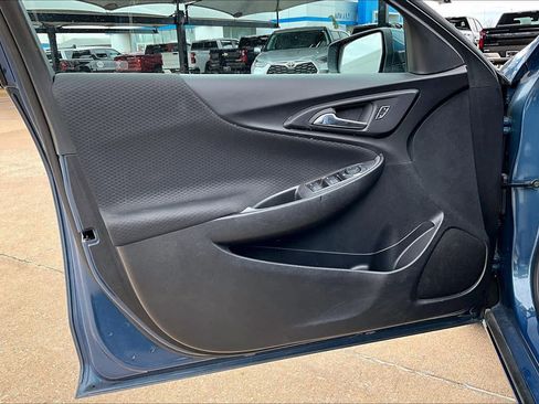 Used 2024 Chevrolet Malibu LT image 24