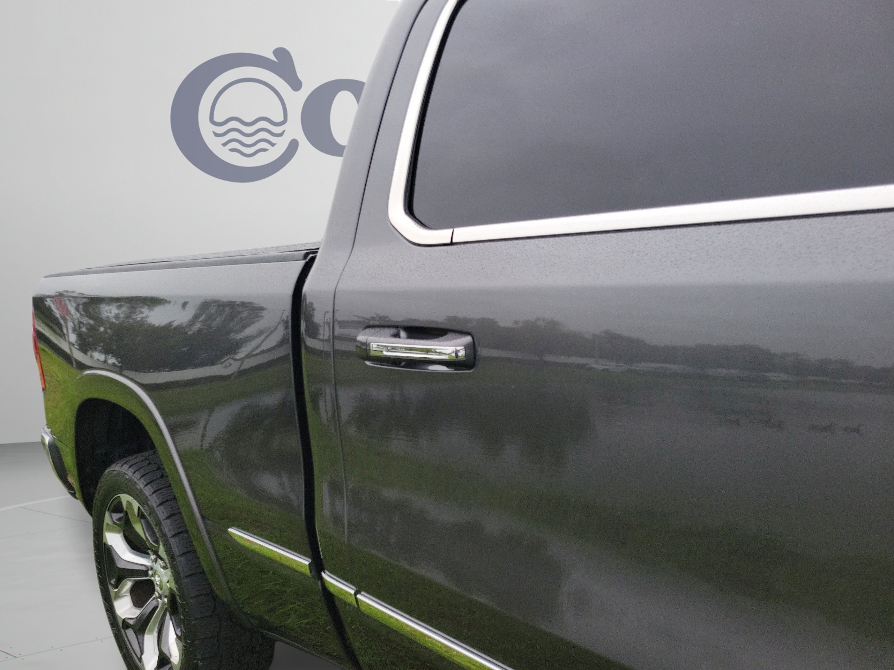 Used 2019 RAM 1500 Limited AWD/4WD image 18