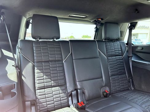 Certified 2024 Cadillac Escalade Premium Luxury Platinum w/ Heavy-Duty Trailer Package AWD/4WD image 28