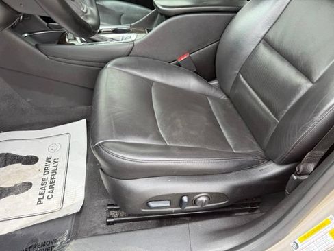 Used 2024 Chevrolet Malibu LT FWD image 13