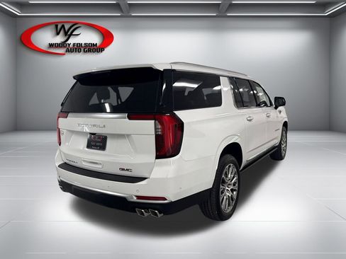 New 2026 GMC Yukon XL Denali w/ Sun & Power Step Package RWD image 6