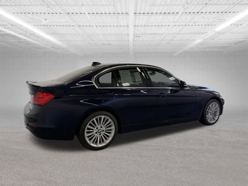 Used 2015 BMW 328i xDrive Sedan AWD/4WD image 6