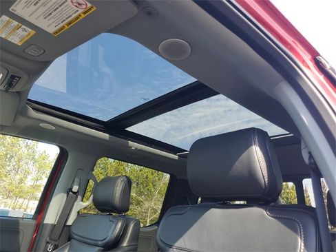 Used 2024 Ford F250 Lariat w/ Lariat Ultimate Package image 17