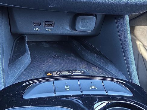 New 2026 Buick Envista Sport Touring w/ Convenience I Package image 19