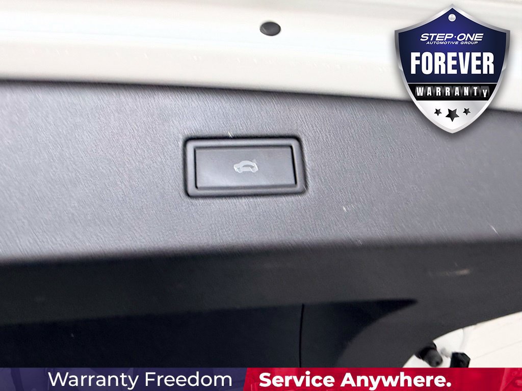 Used 2024 Volkswagen Tiguan SE AWD/4WD image 30