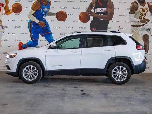 Used 2021 Jeep Cherokee Latitude image 16