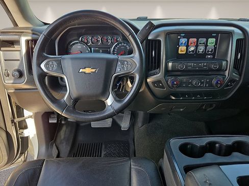 Used 2018 Chevrolet Silverado 1500 LT w/ Texas Edition RWD image 12