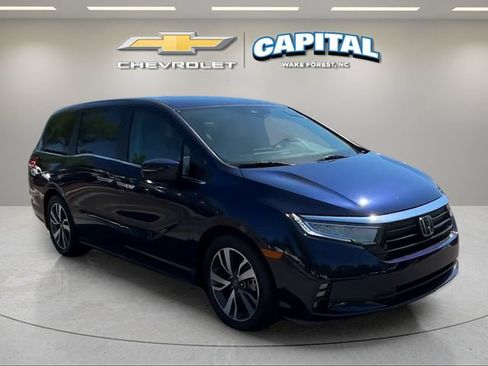Used 2023 Honda Odyssey Touring image 7
