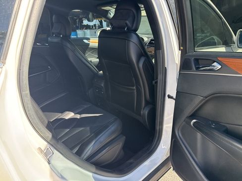 Used 2019 Lincoln MKC Reserve w/ MKC Technology Package image 14