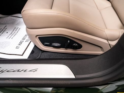 New 2026 Porsche Taycan image 26