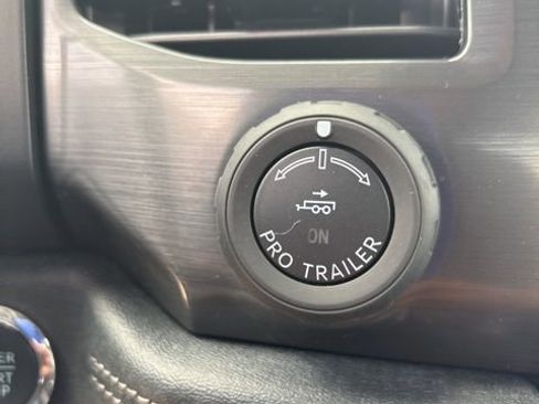 New 2025 Ford F150 Lightning Flash image 28