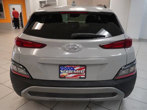 Used 2022 Hyundai Kona SEL w/ Convenience Package AWD/4WD image 11