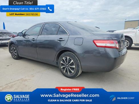 Used 2011 Toyota Camry LE FWD image 3