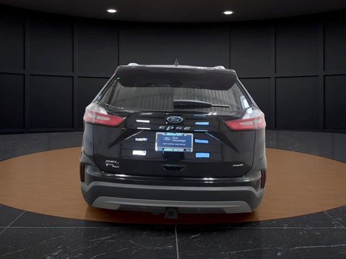 Certified 2023 Ford Edge SEL w/ Convenience Package AWD/4WD image 5