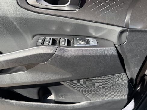 New 2026 Kia Sorento S image 18