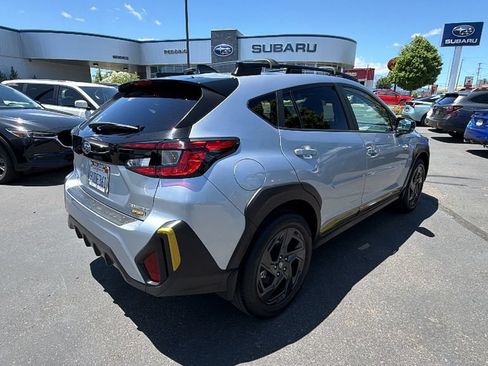 Used 2025 Subaru Crosstrek 2.5i Sport AWD/4WD image 4