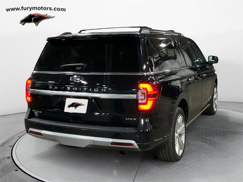 Used 2024 Ford Expedition Max Platinum image 3