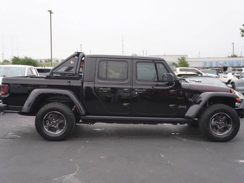 Used 2022 Jeep Gladiator Rubicon w/ Trailer Tow Package AWD/4WD image 5