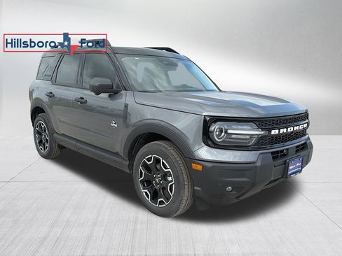 New 2026 Ford Bronco Sport Outer Banks w/ Outer Banks Tech Package+ AWD/4WD image 4