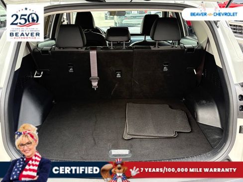 Used 2022 Kia Seltos S FWD image 11