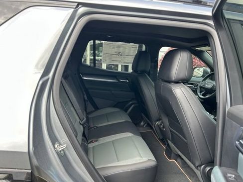 New 2026 GMC Terrain AT4 AWD/4WD image 13