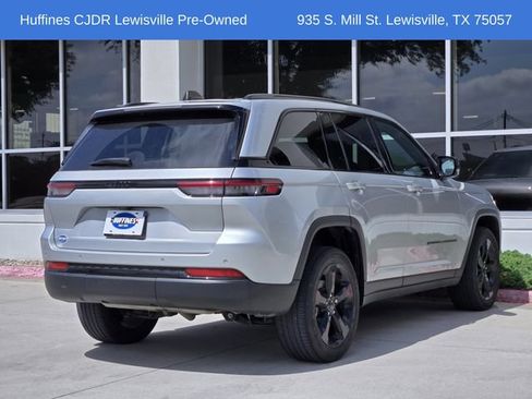 Certified 2023 Jeep Grand Cherokee Altitude RWD image 7