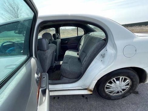 Used 2005 Buick Le Sabre Custom image 23