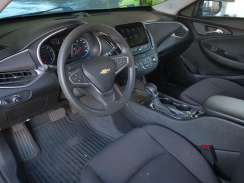 Used 2022 Chevrolet Malibu LS image 14