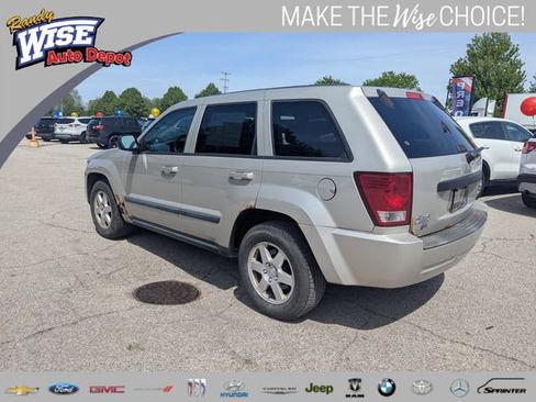 Used 2008 Jeep Grand Cherokee Laredo AWD/4WD image 5