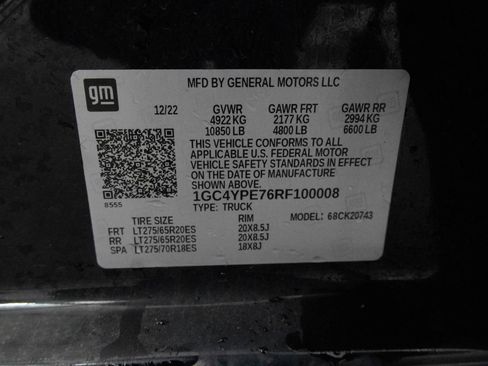 Used 2024 Chevrolet Silverado 2500 LTZ w/ LTZ Plus Package image 49