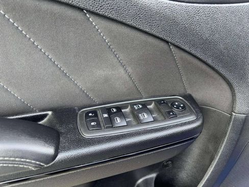 Used 2022 Dodge Charger R/T w/ Driver Convenience Group image 20