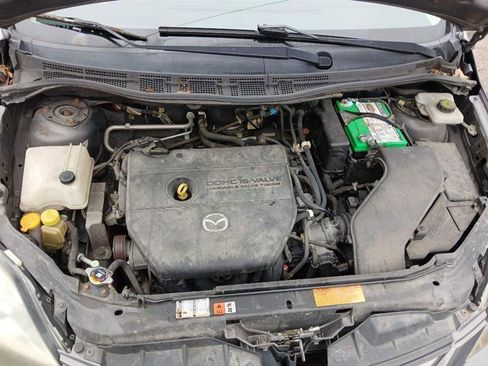 Used 2010 MAZDA MAZDA5 Grand Touring image 17