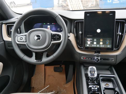 New 2026 Volvo XC60 B5 Plus w/ Protection Package Premier image 7