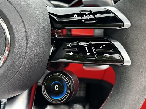 Certified 2022 Mercedes-Benz SL 63 AMG 4MATIC image 29
