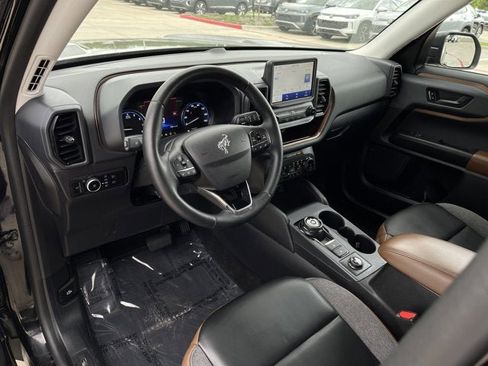 Used 2024 Ford Bronco Sport Outer Banks AWD/4WD image 10