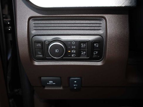 Used 2025 Ford F250 King Ranch w/ FX4 Off-Road Package AWD/4WD image 41